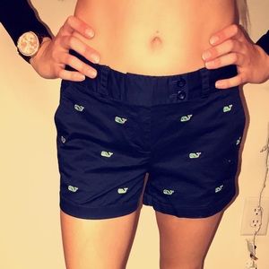 vineyard vines chinos 🐳